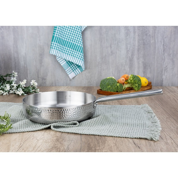 Tigaie inox Zilan cu mâner nituit, utilizare în bucătărie